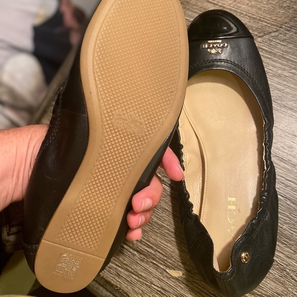 COACH Bonnie black flats - size 7 - Picture 8 of 11